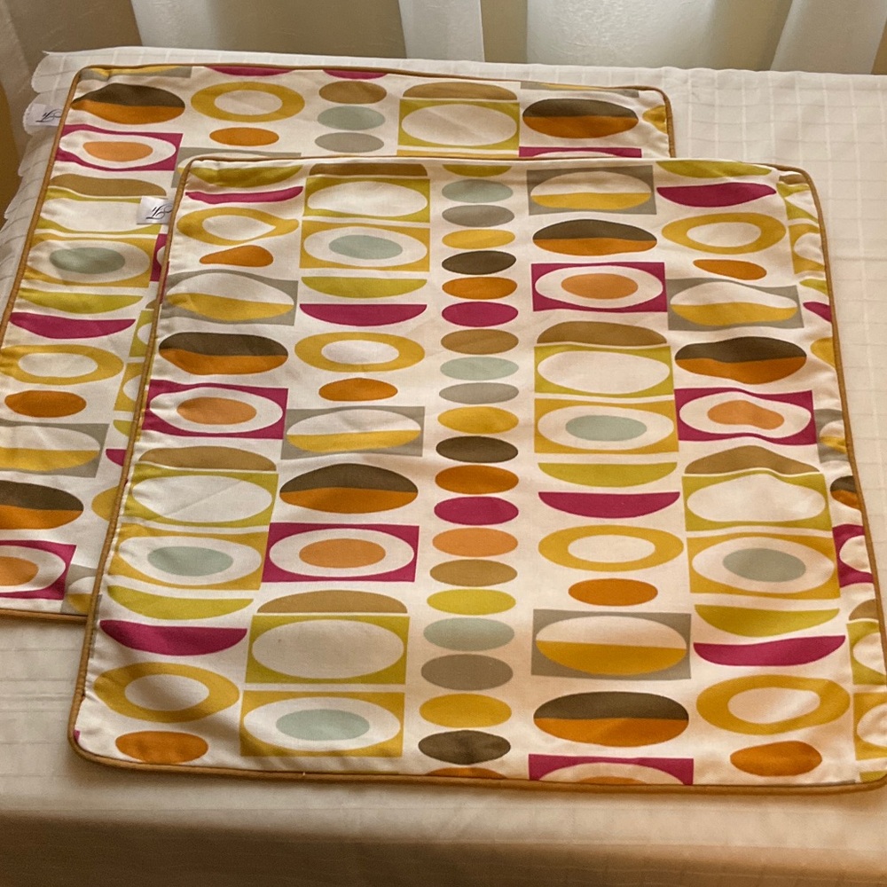 Colorful Geometric Pattern Cushion Covers